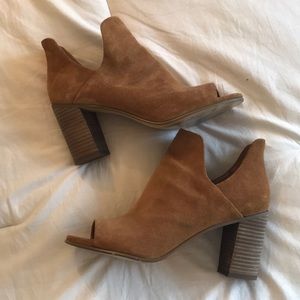 Steve Madden suede peep toe booties